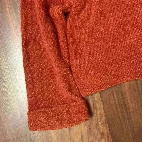 🍁Altar’d State sweater🍁 - Picture 3 of 3